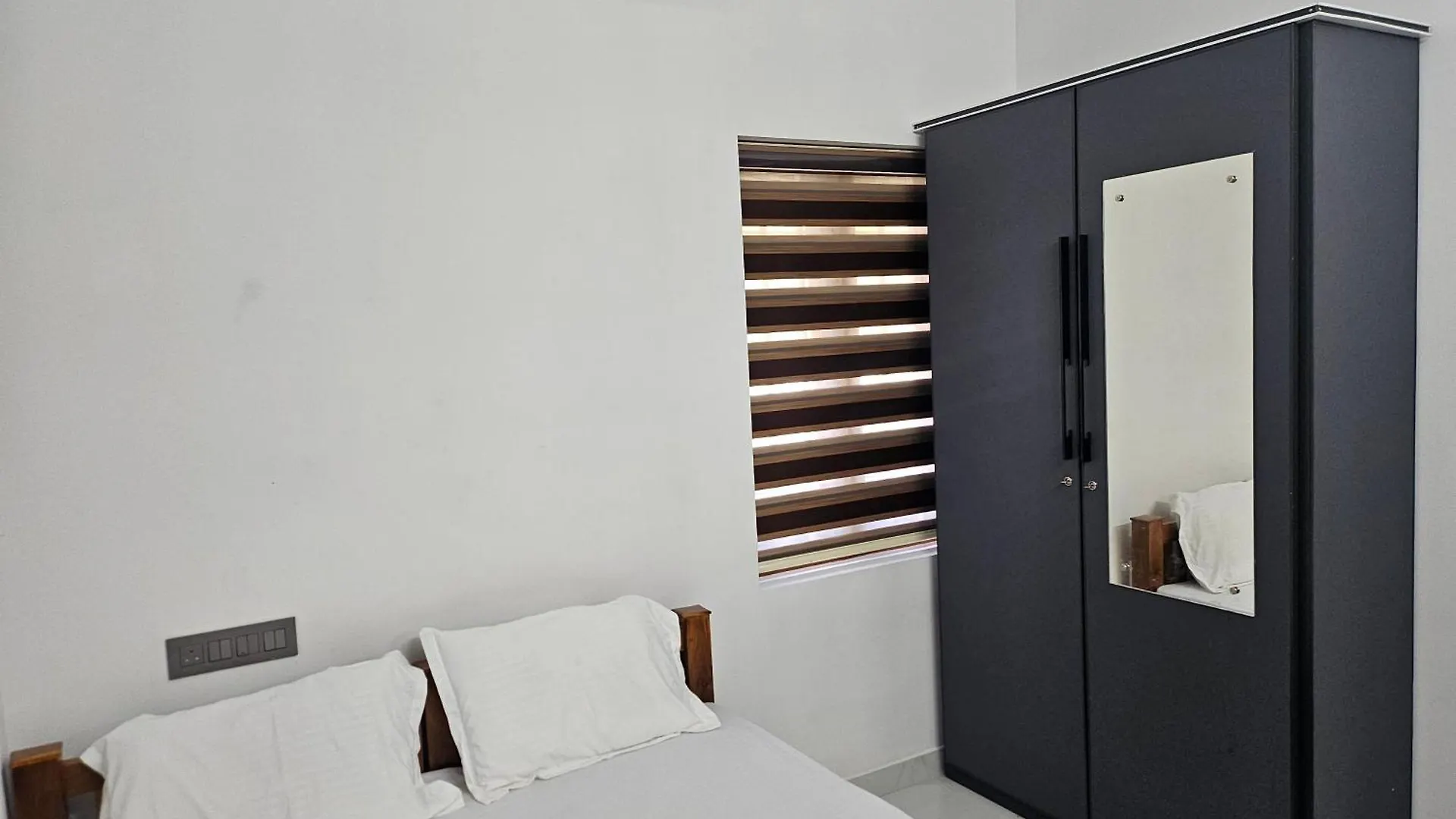 Сasa de vacaciones Metro Furnished Apartments Alappuzha India